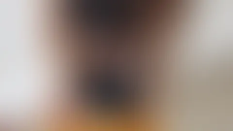 Spermaflut auf Stiefelf***e
