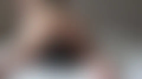 Dominante Göttin sitzt auf deinem Gesicht – totale Kontrolle