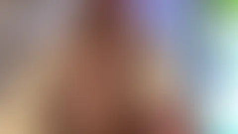 Ich konnte es einfach nicht lassen… ganz heimlich, im Verborgenen, habe ich meinen Körper für dich gezeigt. Während ich spürte, dass mich jederzeit jemand erwischen könnte, machte es den Moment nur no