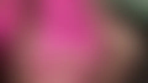 Dieses Outfit sitzt nicht zufällig so 😉 Ich mag, was es zeigt… und noch mehr, wie du hinschaust 💋