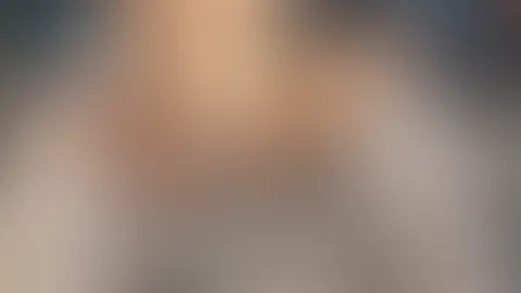 Ich liege da mit weit gespreitzten Beinen das Höschen ist schon nass.....