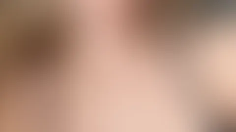 Ich liege noch auf der Couch, noch ganz entspannt… aber meine Gedanken sind alles andere als brav. Ich mag diesen Moment, wenn mein Blick dir schon verrät, was ich später noch mit dir vorhabe… 😏 Komm