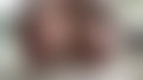 Beim Baden sind die geilen Brüste natürlich nicht zu kurz gekommen 🔥💦