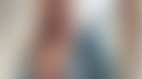 Hast Du geile Fantasien und wie du mich ansiehst...und später ausziehst? Lass Sie uns ausleben 😈💦 Bin gern für Dich da