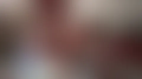 Achtung ‼️ Dieses Video … sollte nie in die Öffentlichkeit! Wir machten einen Film Abend mit dem Freund meines Freundes. Auf einmal langte der Freund mir heimlich in den Schritt und fingerte mich! Mei