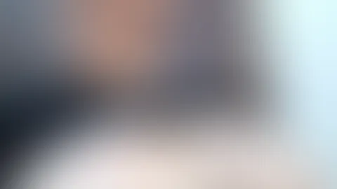 Stehst du auf natürliche große Brüste?