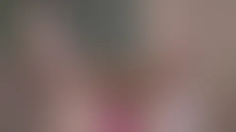 Fast 4min Masturbieren im Lederkleid und Heels🤤🤤🤤 Ich trag ein enges schwarzes Lederkleid dazu einen schwarzen Lippenstift und schwarze 20cm High Heels😍 Ich bin so geil habe schon meinen pinken Vi