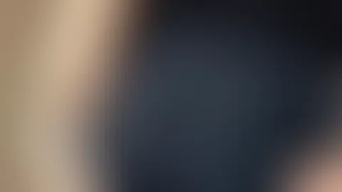 Stehst du auf Leggings? Sie bringen einen knackigen, sexy Po einfach perfekt zur Geltung… oder? Aber Vorsicht… Venom kann auch mal zubeißen 😛