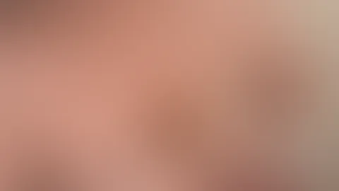Tittenf**k mit Dildo