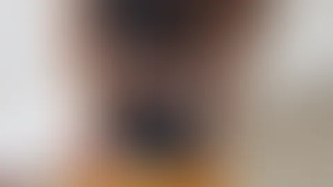 Spermaflut auf Stiefelf***e