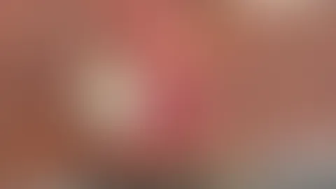 😘