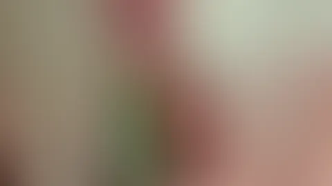 6:30 Gurkenfuck in roten Lack High Heels mit Orgasmus dirty-talk und c******e