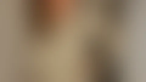 Ich wollte mich heute nochmal bei euch melden… ✨🥂 Frohes Neues Jahr 🎆🤍 Heute mal ein etwas artigeres Bild von mir 😇… aber ihr kennt mich… ganz so brav bleib ich eh nie 😏💋 Ich freu mich riesig a